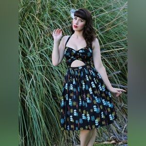 Pinup Couture dress XL rare gently worn, great condition perfect tiki dress